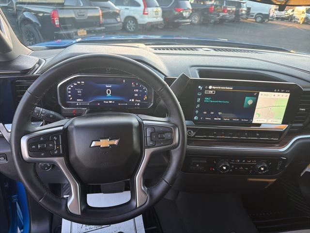 2025 Chevrolet Silverado 1500 4WD Crew Cab Short Bed LT with 2FL