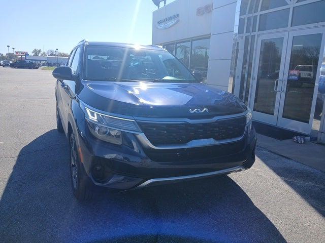 2023 Kia Seltos EX 2023 Kia Seltos EX