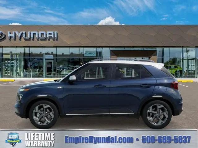 2026 Hyundai Venue SEL w/Two-Tone Roof