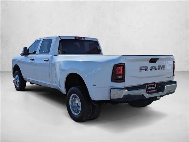 2026 Ram 3500 Tradesman Crew Cab 4x4 8' Box