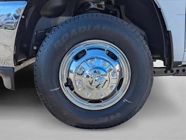 2026 Ram 3500 Tradesman Crew Cab 4x4 8' Box