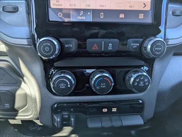 2026 Ram 3500 Tradesman Crew Cab 4x4 8' Box