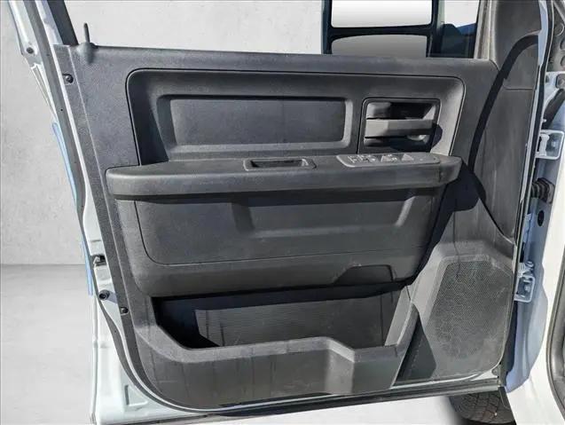 2026 Ram 3500 Tradesman Crew Cab 4x4 8' Box