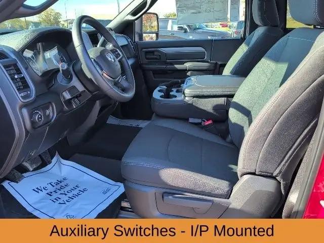 2026 Ram 3500 Tradesman Regular Cab 4x4 8' Box
