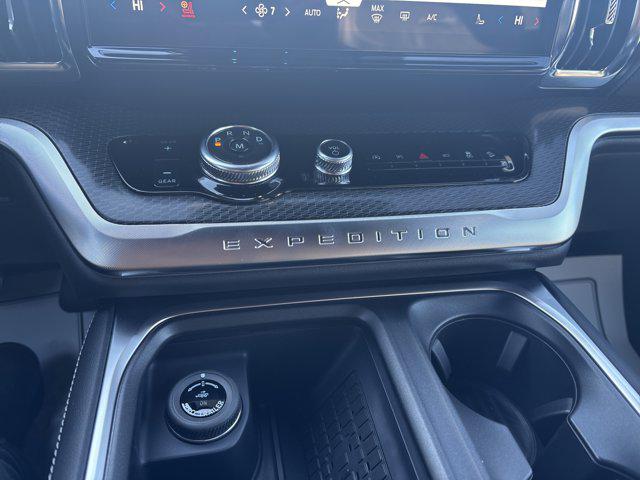 2025 Ford Expedition Platinum MAX