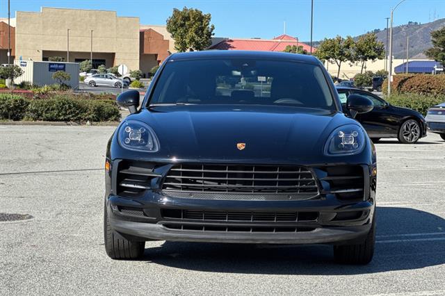 2021 Porsche Macan AWD