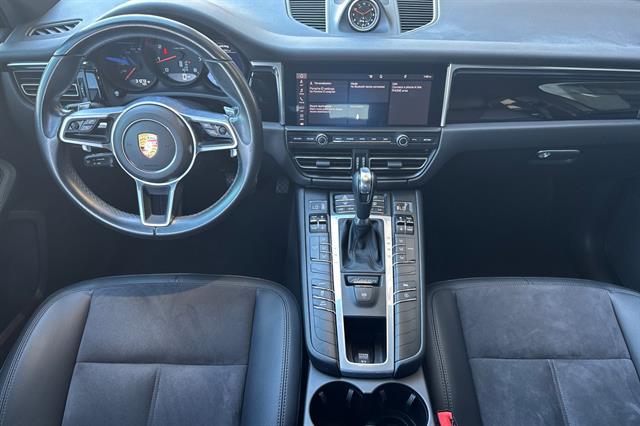 2021 Porsche Macan AWD