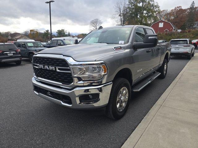 2024 RAM 2500 Big Horn Crew Cab 4x4 64 Box