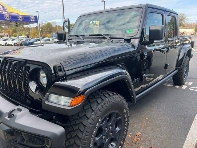 2023 Jeep Gladiator Willys 4x4 2023 Jeep Gladiator Willys 4x4
