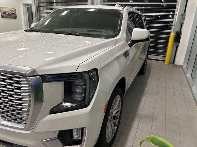 2022 GMC Yukon XL 4WD Denali 2022 GMC Yukon XL 4WD Denali
