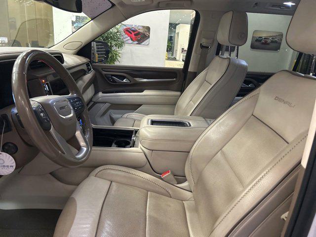 2022 GMC Yukon XL 4WD Denali 2022 GMC Yukon XL 4WD Denali