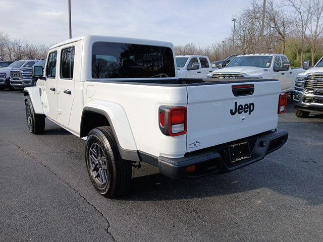2026 Jeep Gladiator Sport S