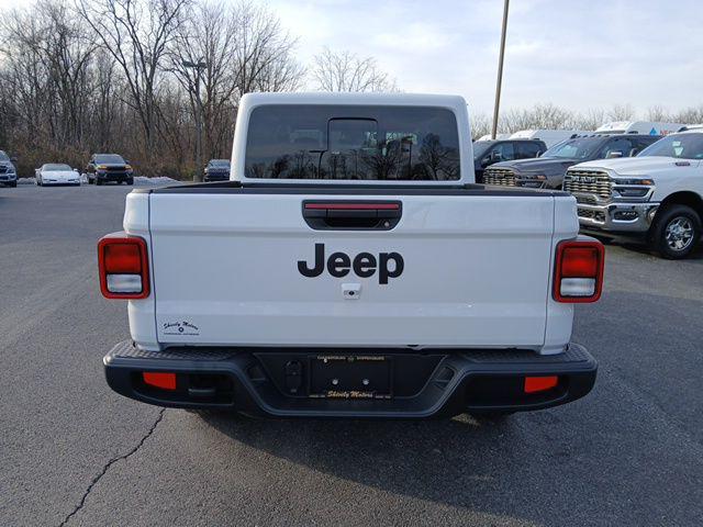 2026 Jeep Gladiator Sport S
