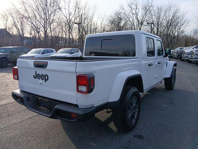 2026 Jeep Gladiator Sport S