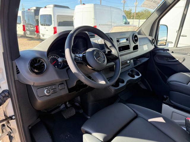 2026 Mercedes-Benz Sprinter Crew Van High Roof 4-Cyl Diesel HO