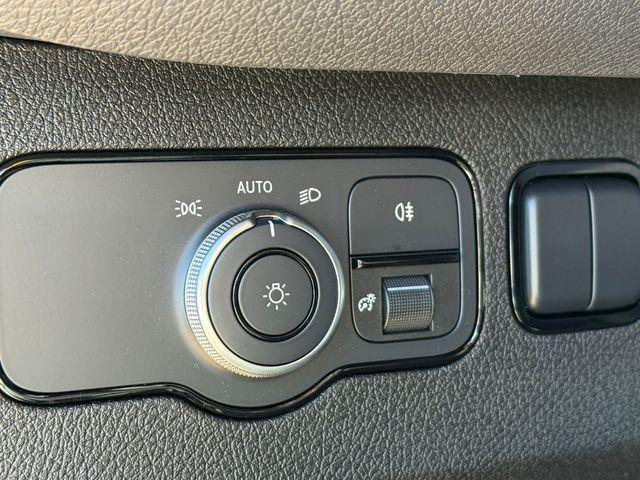 2026 Mercedes-Benz Sprinter Crew Van High Roof 4-Cyl Diesel HO
