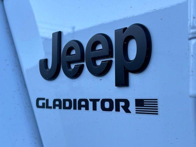 2026 Jeep Gladiator Sport S