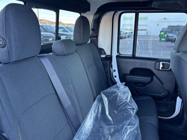 2026 Jeep Gladiator Sport S