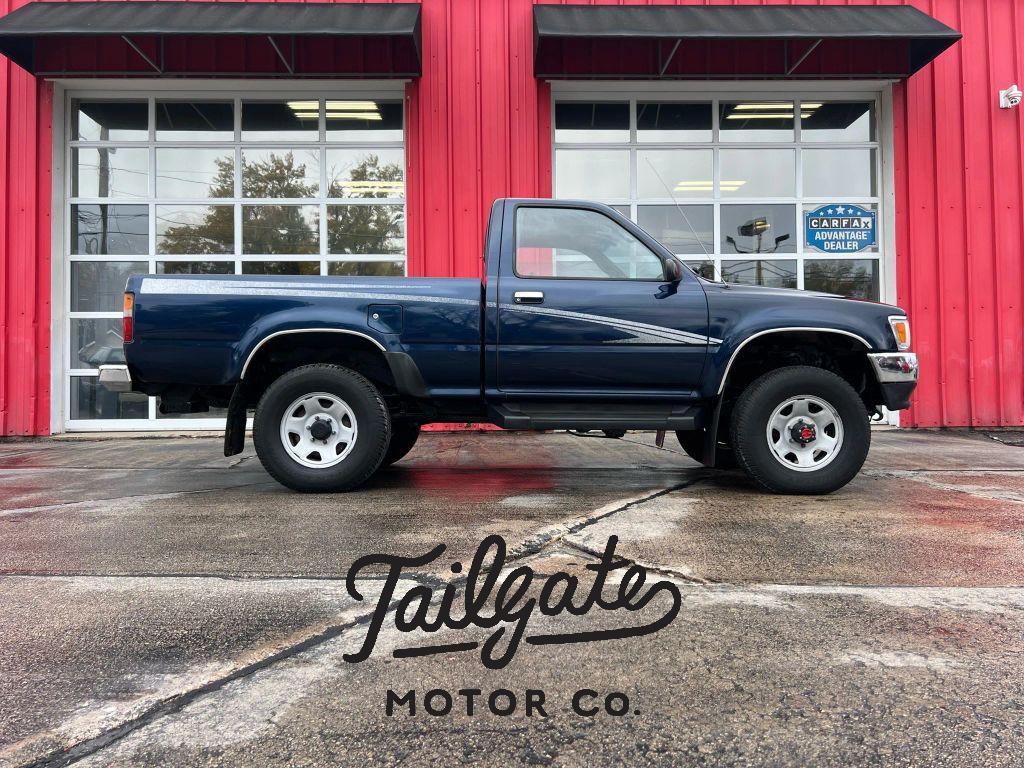1994 Toyota Pickup's photo