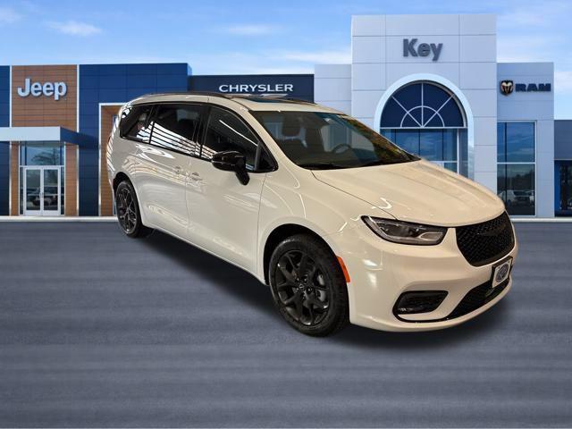 2026 Chrysler Pacifica Limited AWD