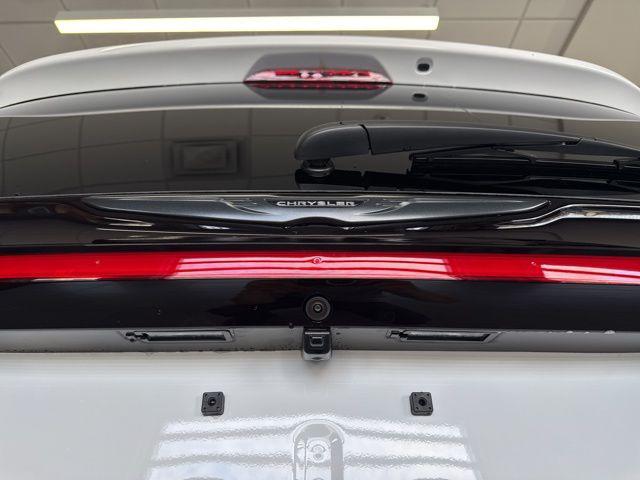 2026 Chrysler Pacifica Limited AWD