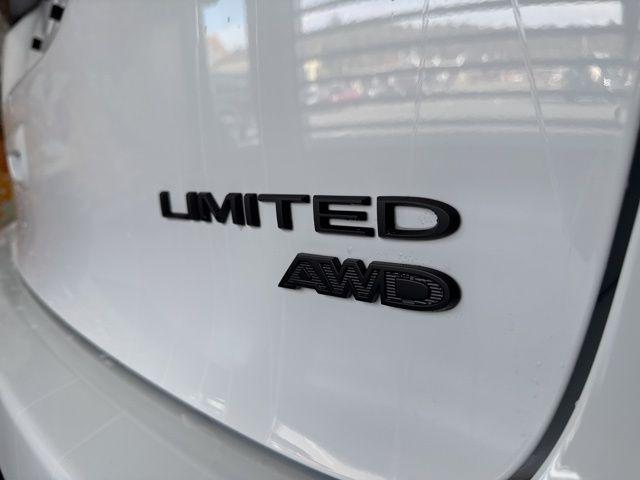 2026 Chrysler Pacifica Limited AWD