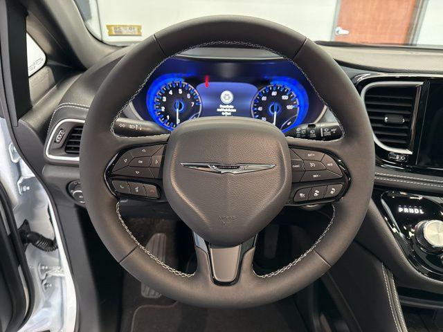 2026 Chrysler Pacifica Limited AWD