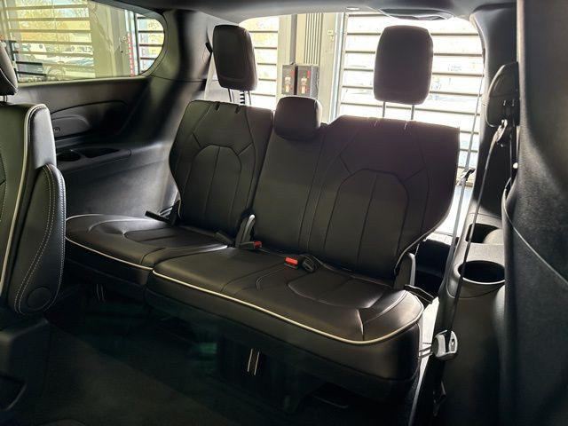 2026 Chrysler Pacifica Limited AWD