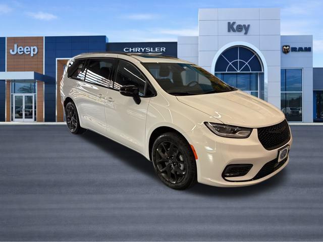 2026 Chrysler Pacifica Limited AWD