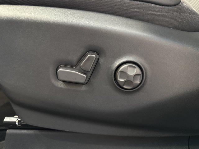 2026 Chrysler Pacifica Limited AWD