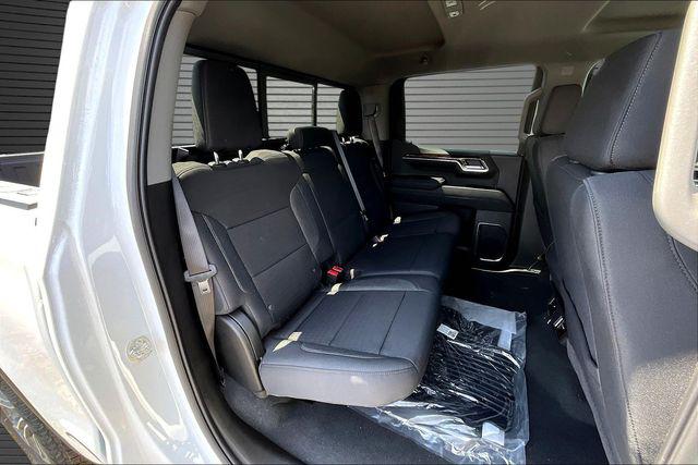 2026 GMC Sierra 1500 Crew Cab, Short Bed, SLE, 4WD