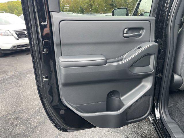 2026 Nissan Frontier Crew Cab SV 4x2