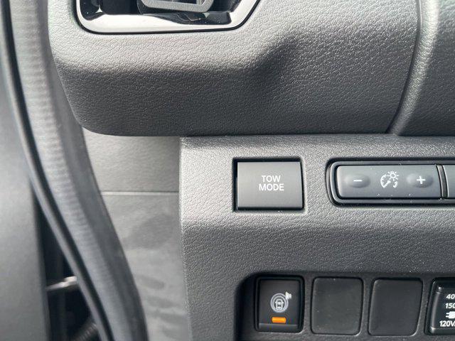 2026 Nissan Frontier Crew Cab SV 4x2