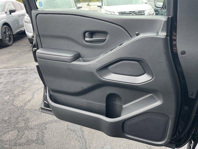 2026 Nissan Frontier Crew Cab SV 4x2