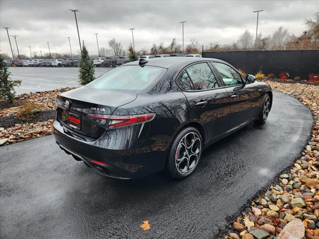 2024 Alfa Romeo Giulia Veloce AWD
