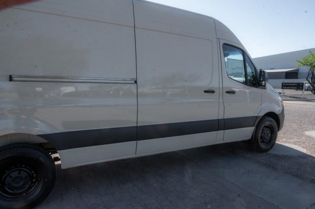 2026 Mercedes-Benz Sprinter Crew Van High Roof 4-Cyl Diesel HO