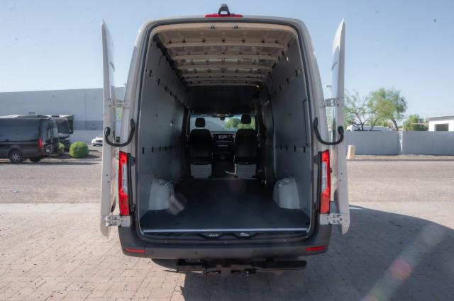 2026 Mercedes-Benz Sprinter Crew Van High Roof 4-Cyl Diesel HO