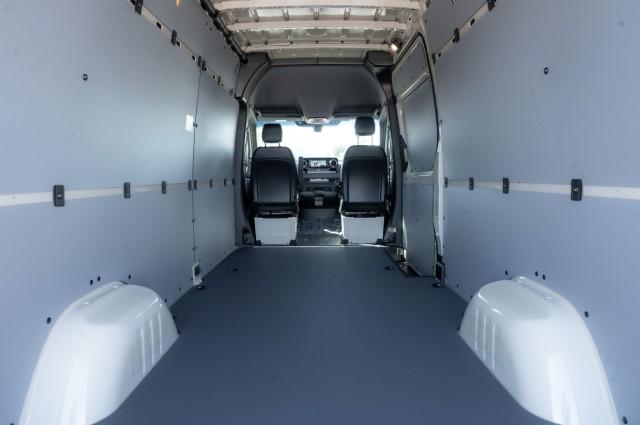 2026 Mercedes-Benz Sprinter Crew Van High Roof 4-Cyl Diesel HO