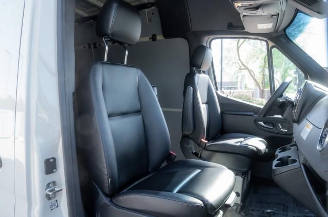 2026 Mercedes-Benz Sprinter Crew Van High Roof 4-Cyl Diesel HO
