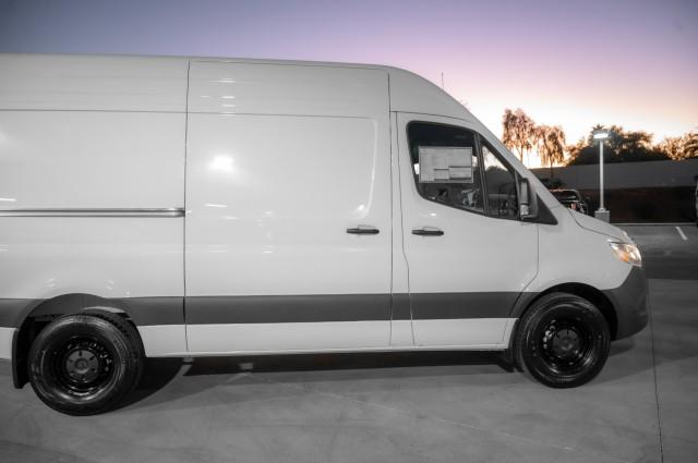 2026 Mercedes-Benz Sprinter Crew Van Standard Roof 4-Cyl Diesel HO