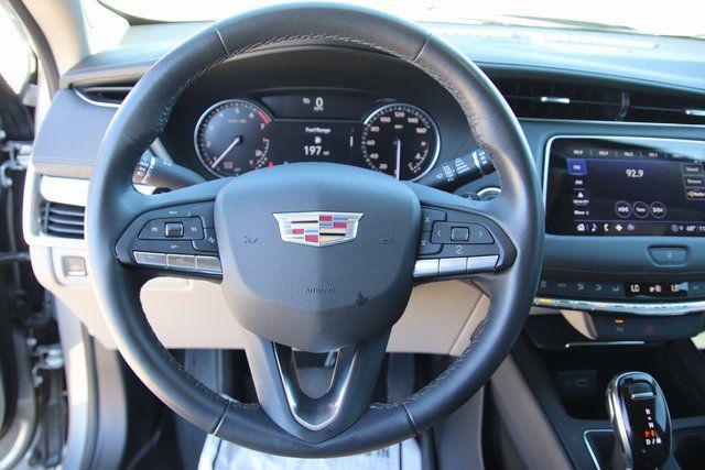 2023 Cadillac XT4 FWD Luxury