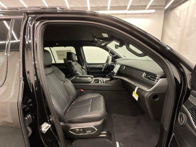 2026 Jeep Grand Wagoneer Limited Reserve 4x4