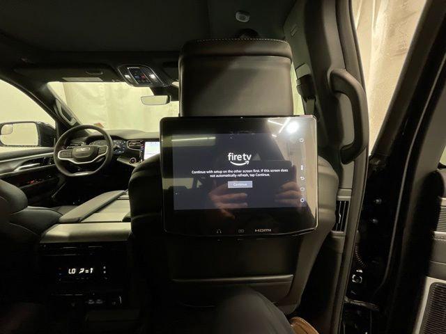 2026 Jeep Grand Wagoneer Limited Reserve 4x4