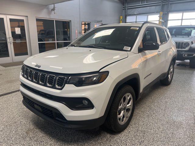 2026 Jeep Compass COMPASS LATITUDE 4X4