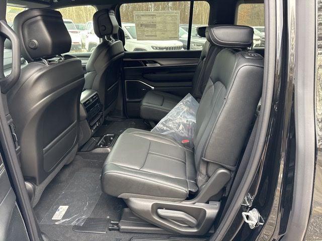 2026 Jeep Grand Wagoneer Limited Altitude 4x4