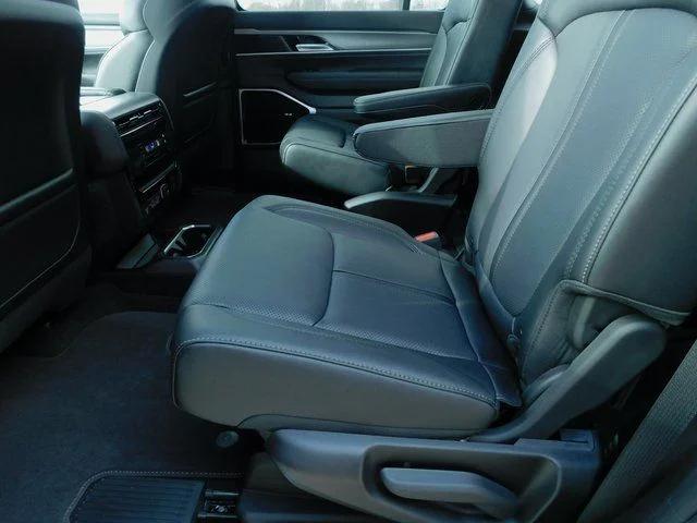 2026 Jeep Grand Wagoneer Limited Altitude 4x4