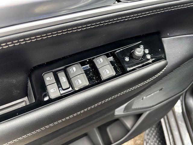 2026 Jeep Grand Wagoneer 4x4