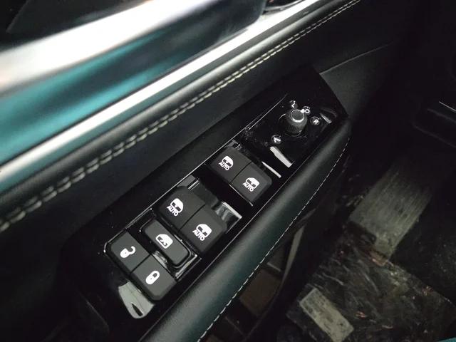 2026 Jeep Grand Wagoneer Limited Altitude 4x4