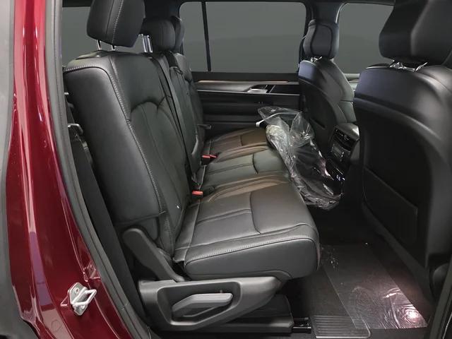 2026 Jeep Grand Wagoneer Limited Altitude 4x4