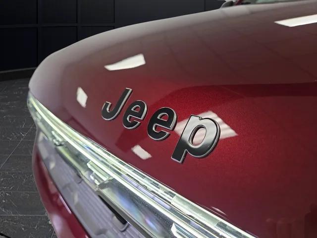 2026 Jeep Grand Wagoneer Limited Altitude 4x4